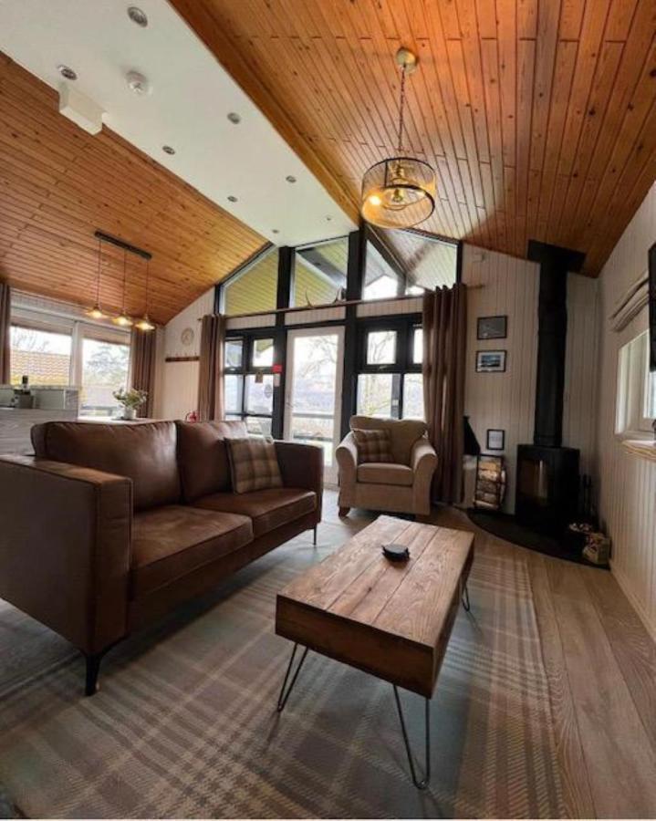 Bell Rock Holiday Lodge Killin Extérieur photo